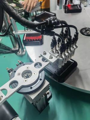 Automatyczna maszyna do druku ekranowego UV do płaskich płyt i pokryć