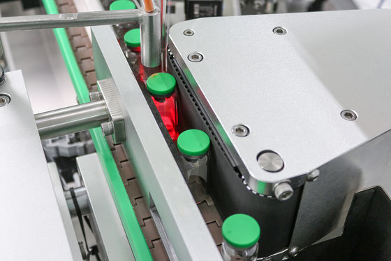SGS Daily Chemical Industry 300 sztuk / minutę Vertical Automatic Labeler Machine
